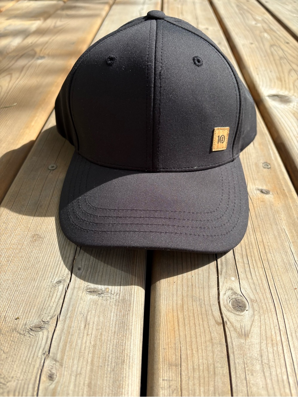 NWT ate tree Black Cap